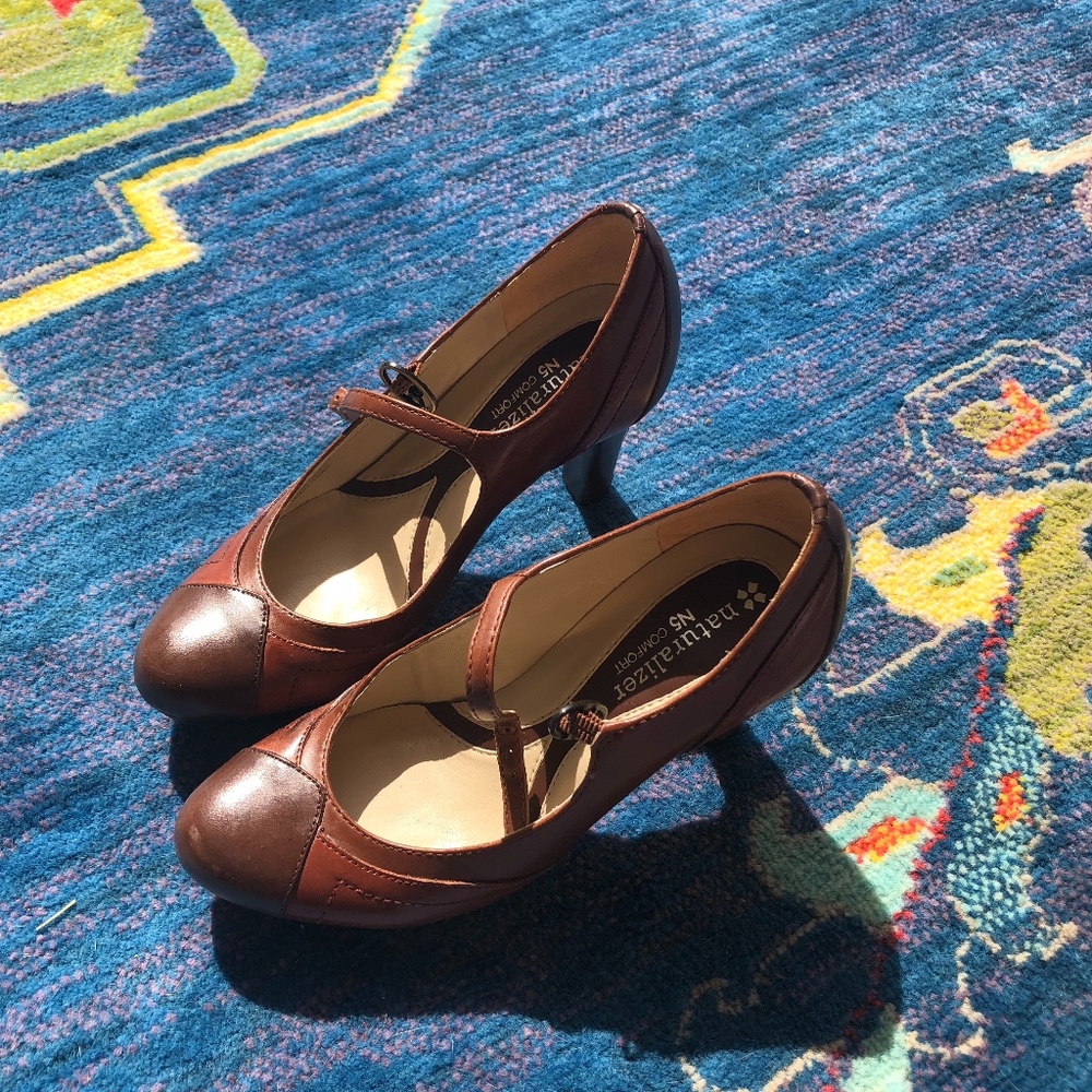 Naturalizer Patent Leather Two-Tone Pumps